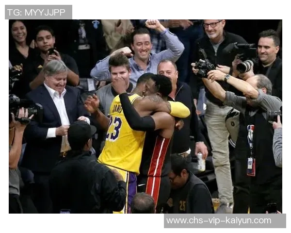 NBA湖人对阵热火精彩赛事直播全程回顾与分析